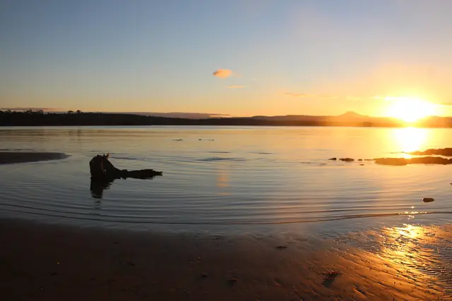 Sunset over Daniel's Bay at Lunawanna, South Bruny